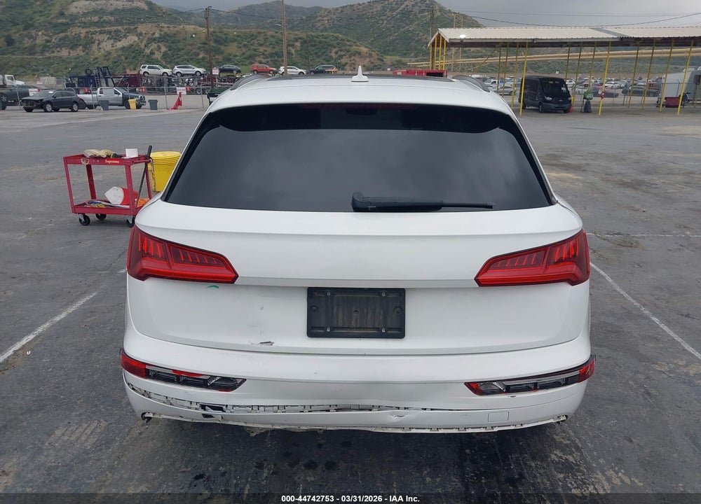 2018 AUDI Q5 2.0T PREMIUM/2.0T TECH PREMIUM VIN: WA1ANAFY9J2007957