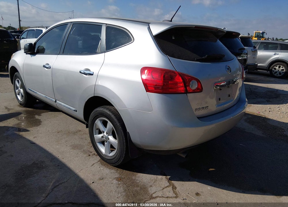 2012 NISSAN ROGUE S VIN: JN8AS5MT5CW279225