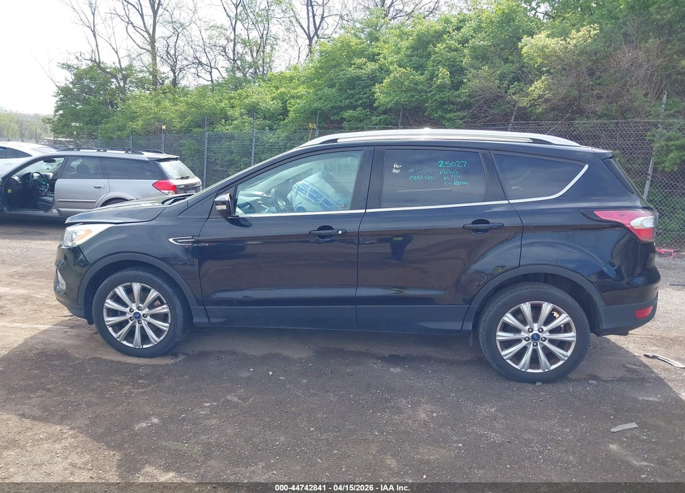 2017 FORD ESCAPE TITANIUM VIN: 1FMCU9J93HUD55814