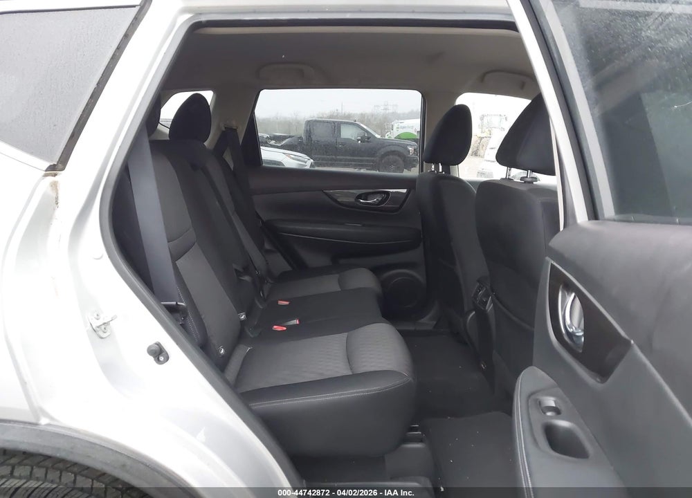 2020 NISSAN ROGUE SV INTELLIGENT AWD VIN: JN8AT2MV2LW120188