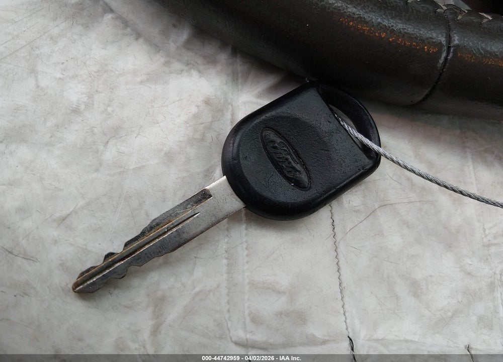 2011 FORD FOCUS SE VIN: 1FAHP3FN9BW102146