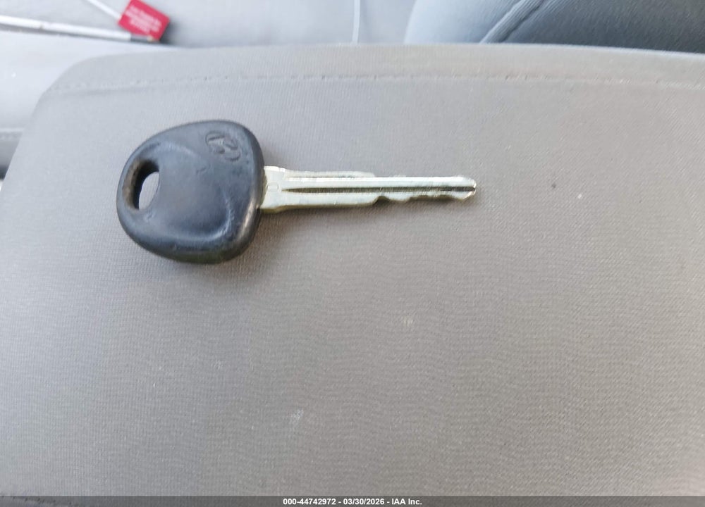 2008 HYUNDAI ELANTRA GLS/SE VIN: KMHDU46D98U299608