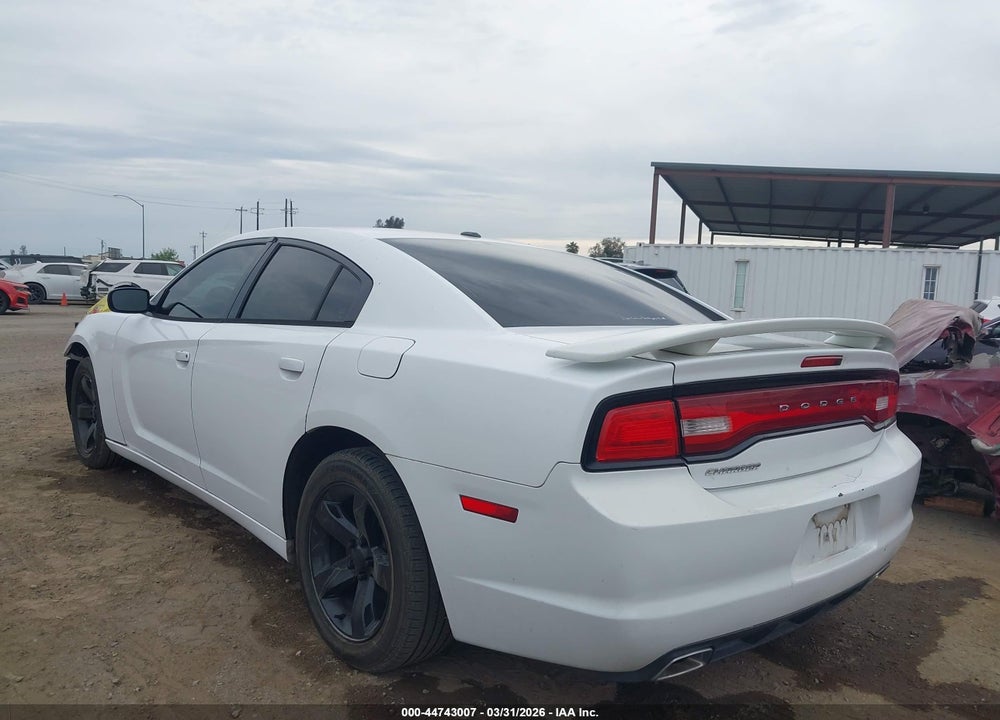 2011 DODGE CHARGER VIN: 2B3CL3CG3BH583811