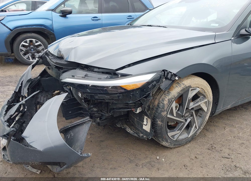 2025 HYUNDAI ELANTRA SEL CONVENIENCE VIN: KMHLS4DG1SU879456