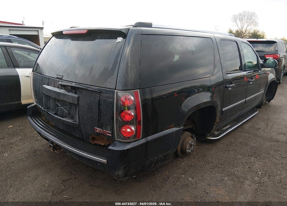 2009 GMC YUKON XL 1500 DENALI VIN: 1GKFK06299R285484