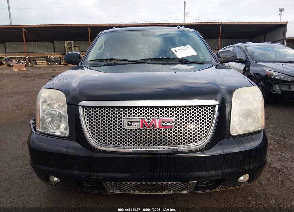 2009 GMC YUKON XL 1500 DENALI VIN: 1GKFK06299R285484