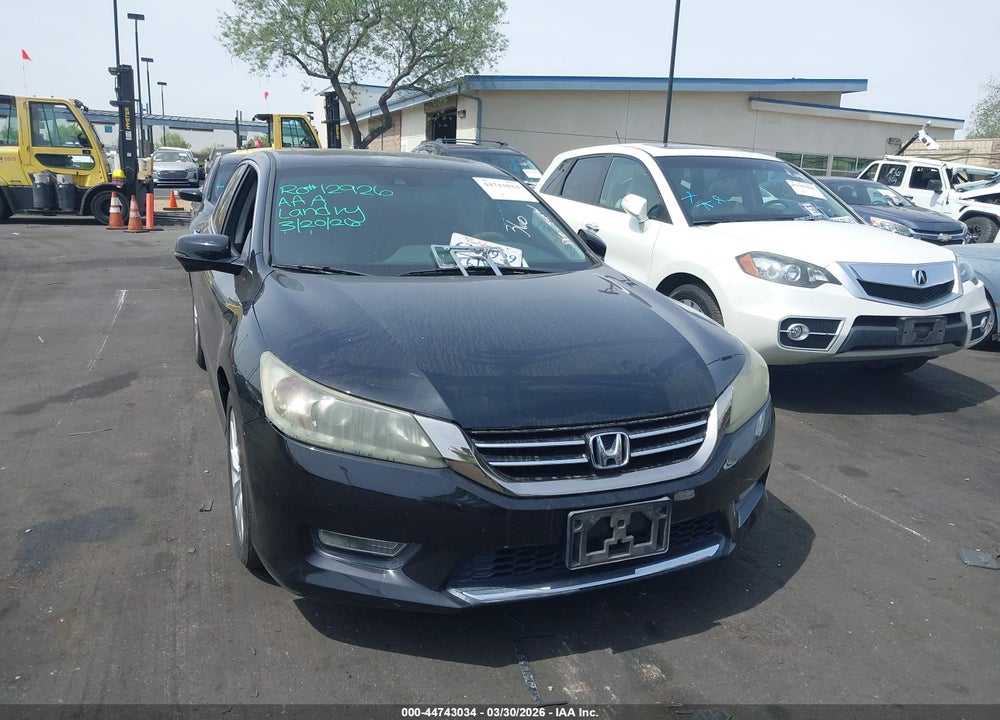 2013 HONDA ACCORD EX-L V-6 VIN: 1HGCR3F86DA019798