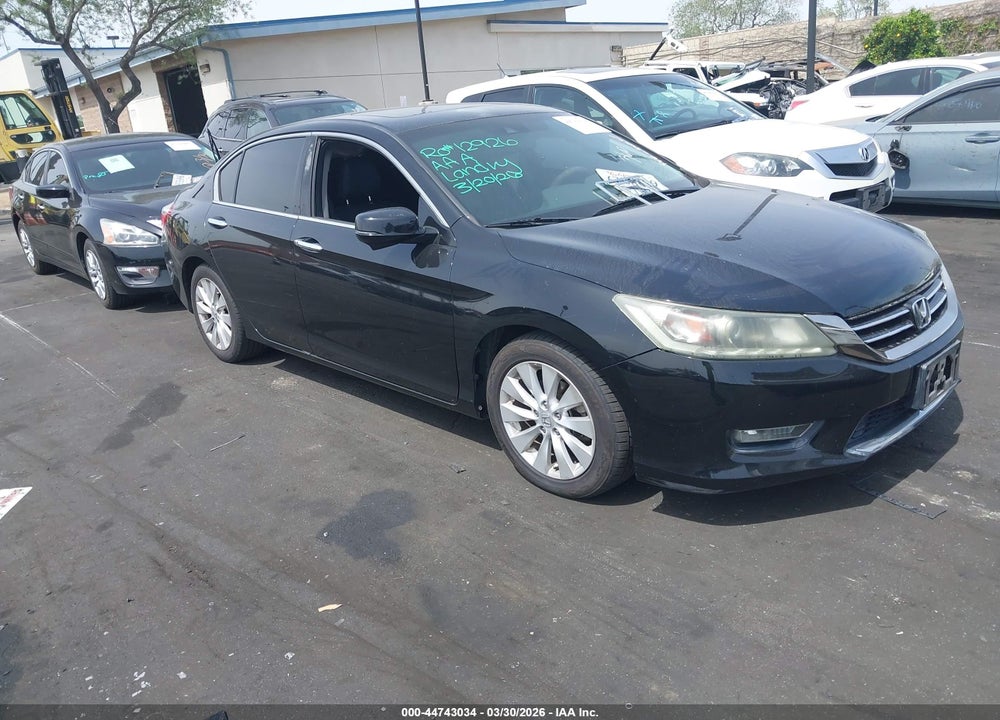 2013 HONDA ACCORD EX-L V-6 VIN: 1HGCR3F86DA019798