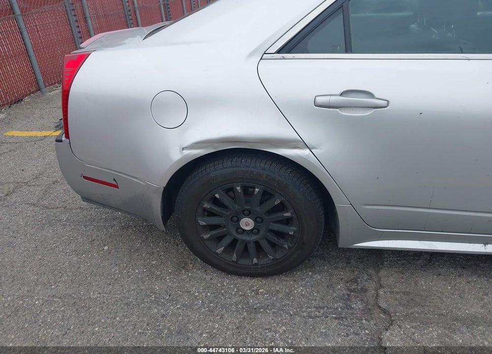 2011 CADILLAC CTS LUXURY VIN: 1G6DE5EY2B0169487