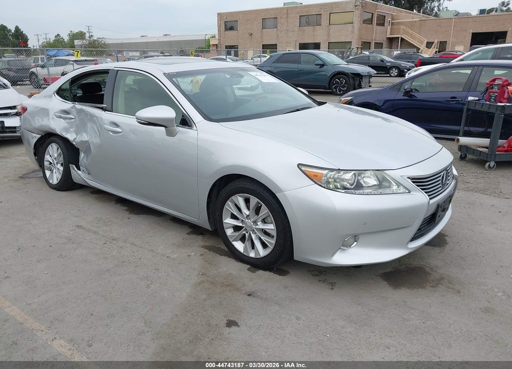 2015 LEXUS ES 300H VIN: JTHBW1GGXF2077616