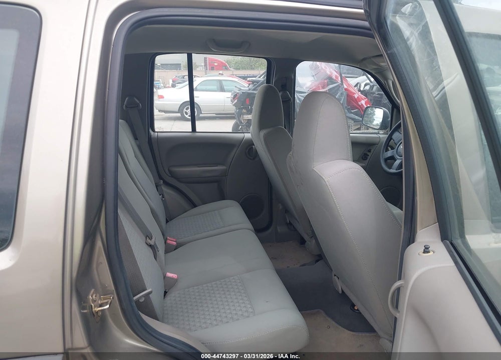 2007 JEEP LIBERTY SPORT VIN: 1J4GK48K37W576110