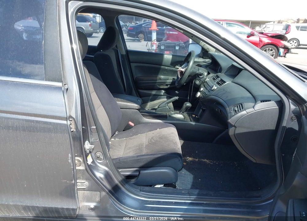 2010 HONDA ACCORD 2.4 LX VIN: 1HGCP2F31AA097423