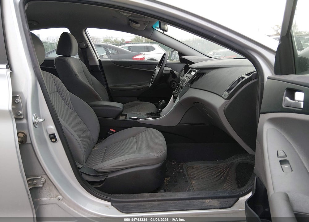 2011 HYUNDAI SONATA GLS VIN: 5NPEB4AC8BH230312