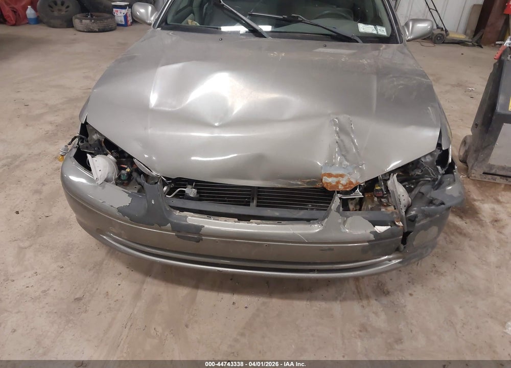 2000 TOYOTA CAMRY CE VIN: 4T1BG22K8YU636762