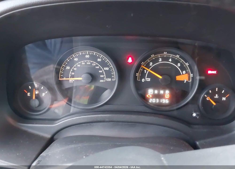2014 JEEP PATRIOT LATITUDE VIN: 1C4NJPFA2ED576233