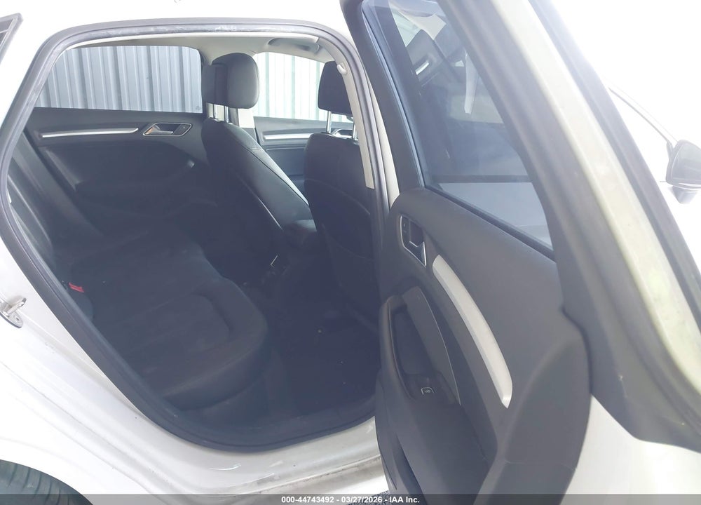2016 AUDI A3 2.0T PREMIUM VIN: WAUB8GFF6G1001922