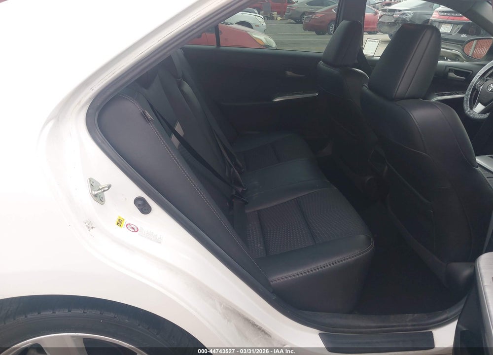 2014 TOYOTA CAMRY SE VIN: 4T1BF1FK2EU817620