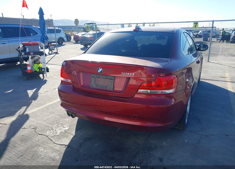 2013 BMW 128I VIN: WBAUP7C57DVP24769