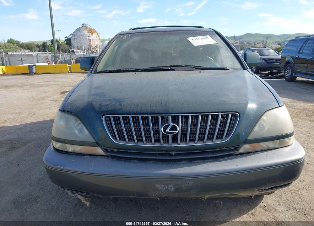 2000 LEXUS RX 300 VIN: JT6HF10U0Y0117641