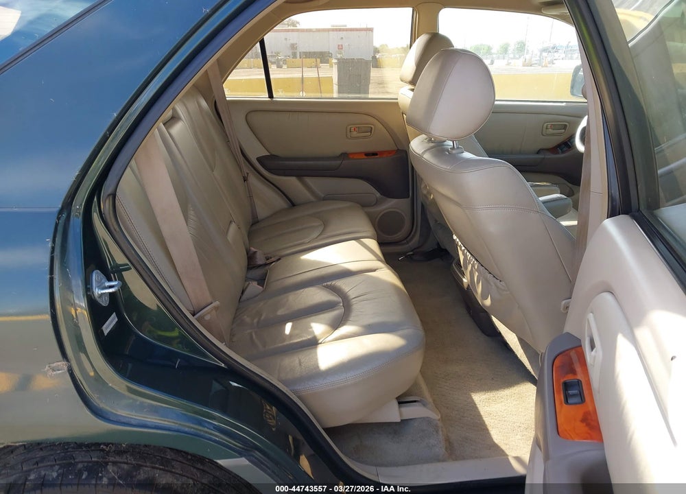 2000 LEXUS RX 300 VIN: JT6HF10U0Y0117641