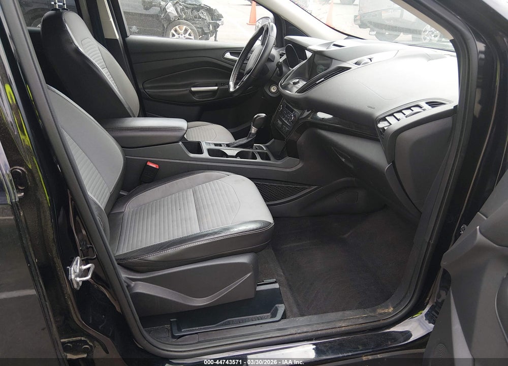 2017 FORD ESCAPE SE VIN: 1FMCU0G91HUB10089