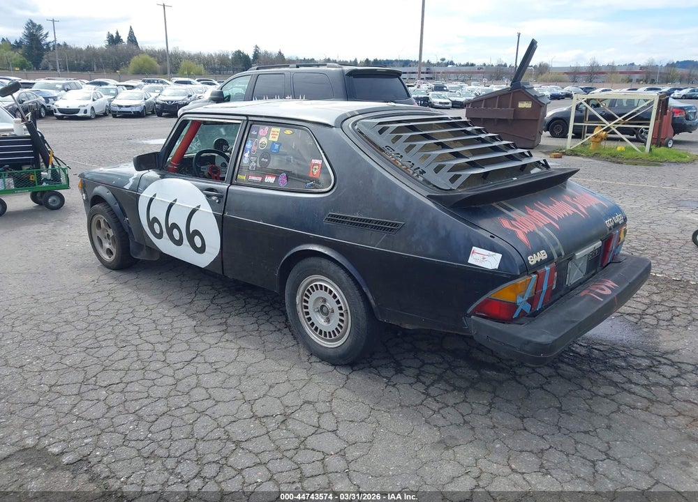 1983 SAAB 900 VIN: YS3AT34S8D1004802