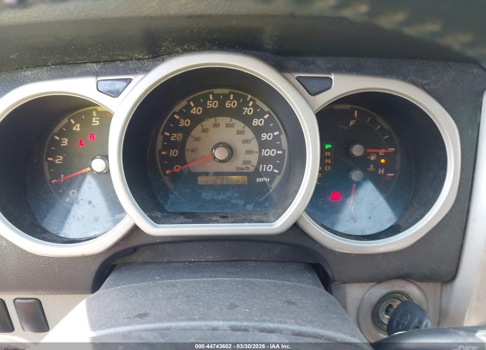 2004 TOYOTA 4RUNNER SR5 V6 VIN: JTEBU14R448028379
