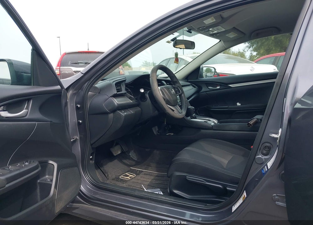 2018 HONDA CIVIC LX VIN: 2HGFC2F54JH565902