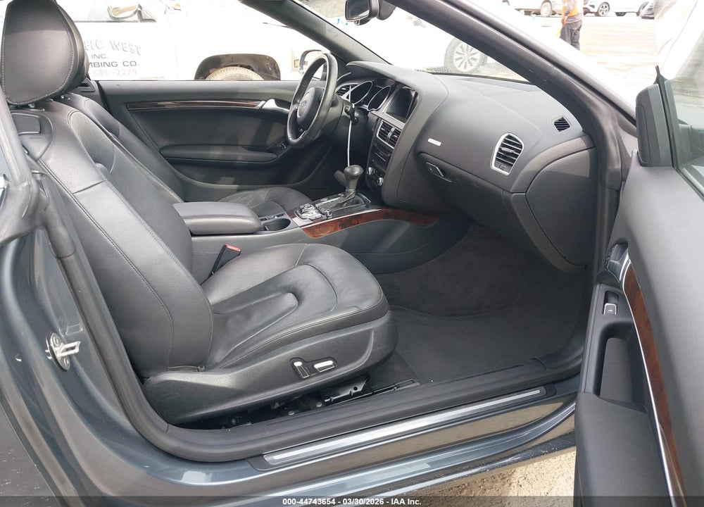 2013 AUDI A5 2.0T PREMIUM VIN: WAULFAFH5DN014027