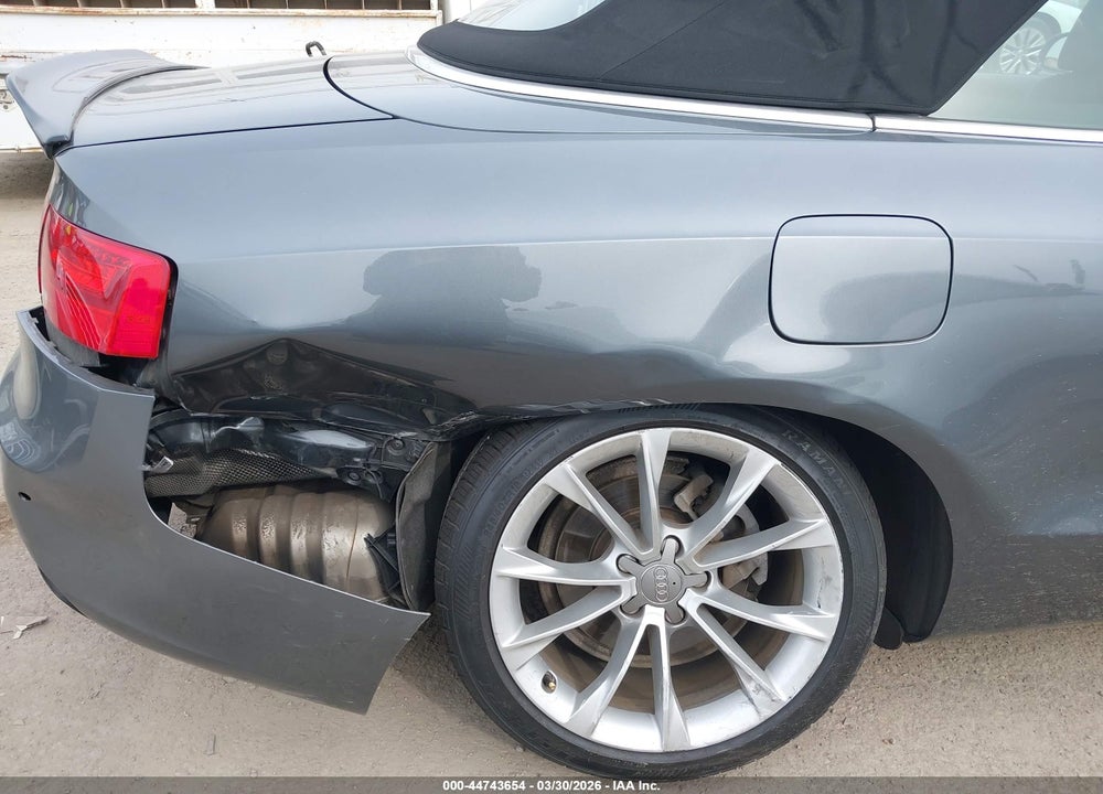2013 AUDI A5 2.0T PREMIUM VIN: WAULFAFH5DN014027