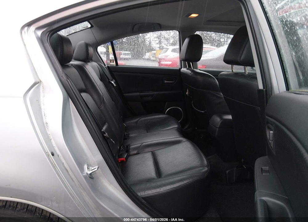 2004 MAZDA 3 S VIN: JM1BK323441204473