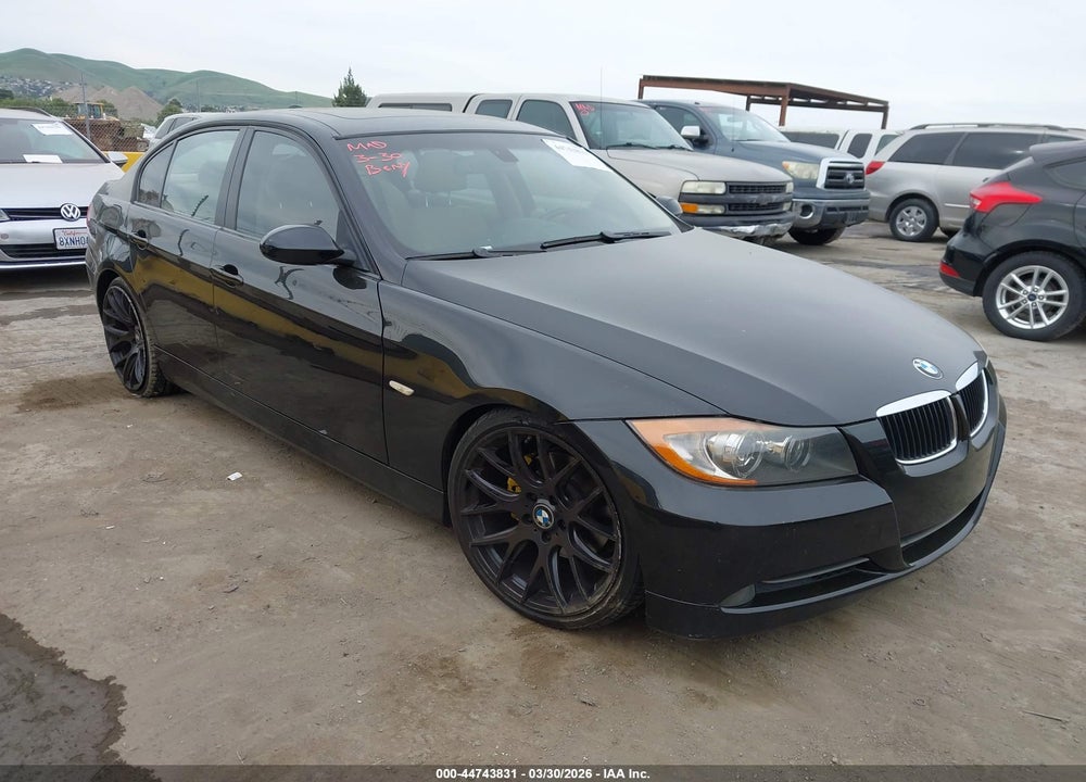 2008 BMW 328I VIN: WBAVA37568NL53103