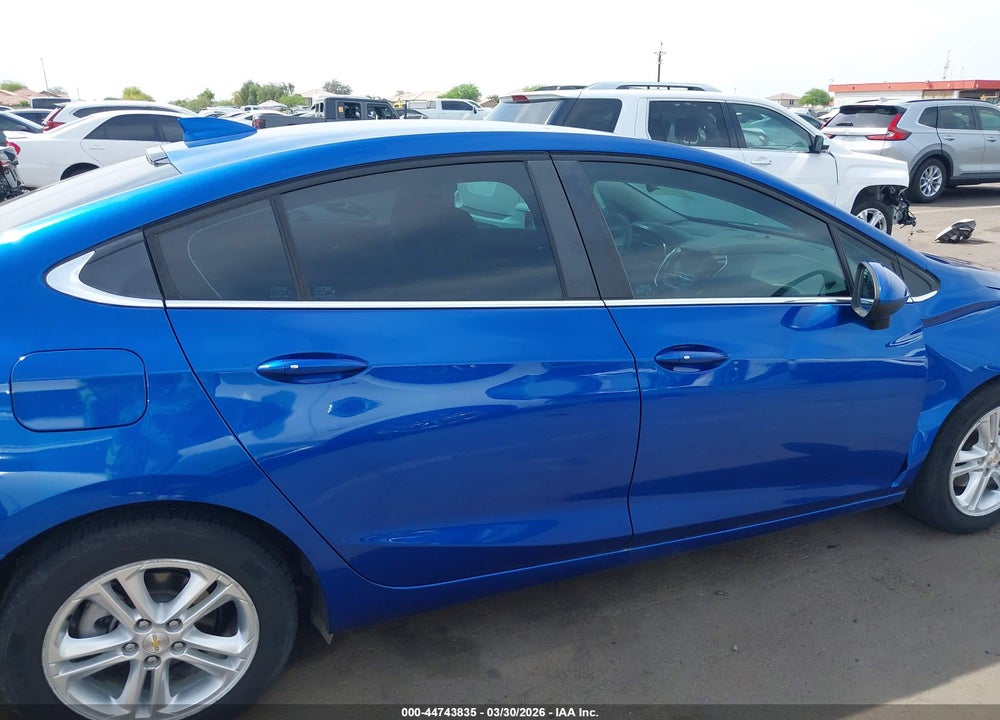 2018 CHEVROLET CRUZE LT AUTO VIN: 1G1BE5SM1J7185457
