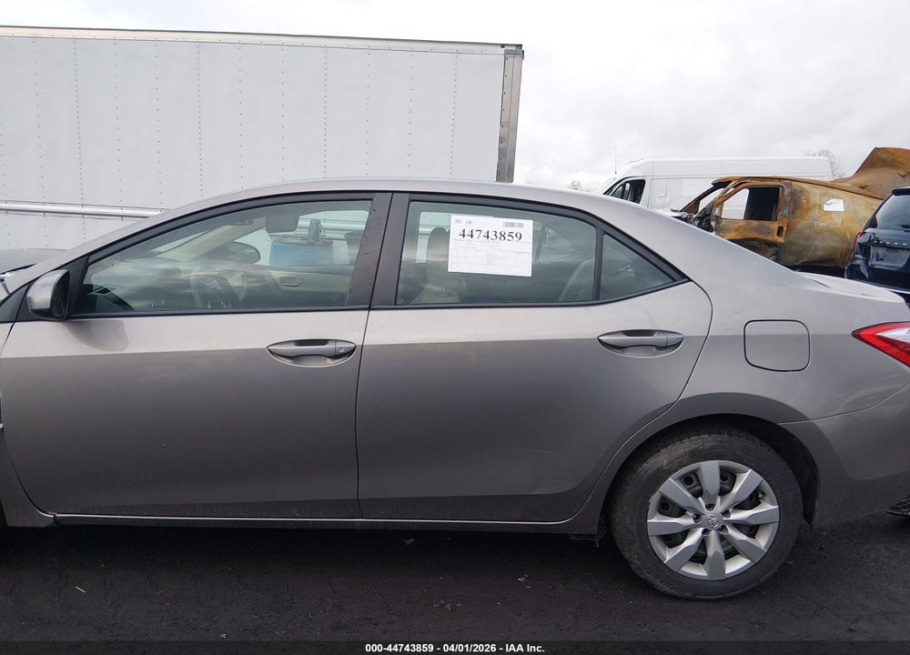 2015 TOYOTA COROLLA LE VIN: 2T1BURHE9FC343289