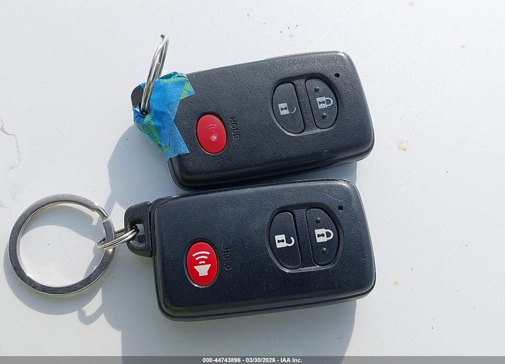 2013 TOYOTA PRIUS V TWO VIN: JTDZN3EU6D3211519