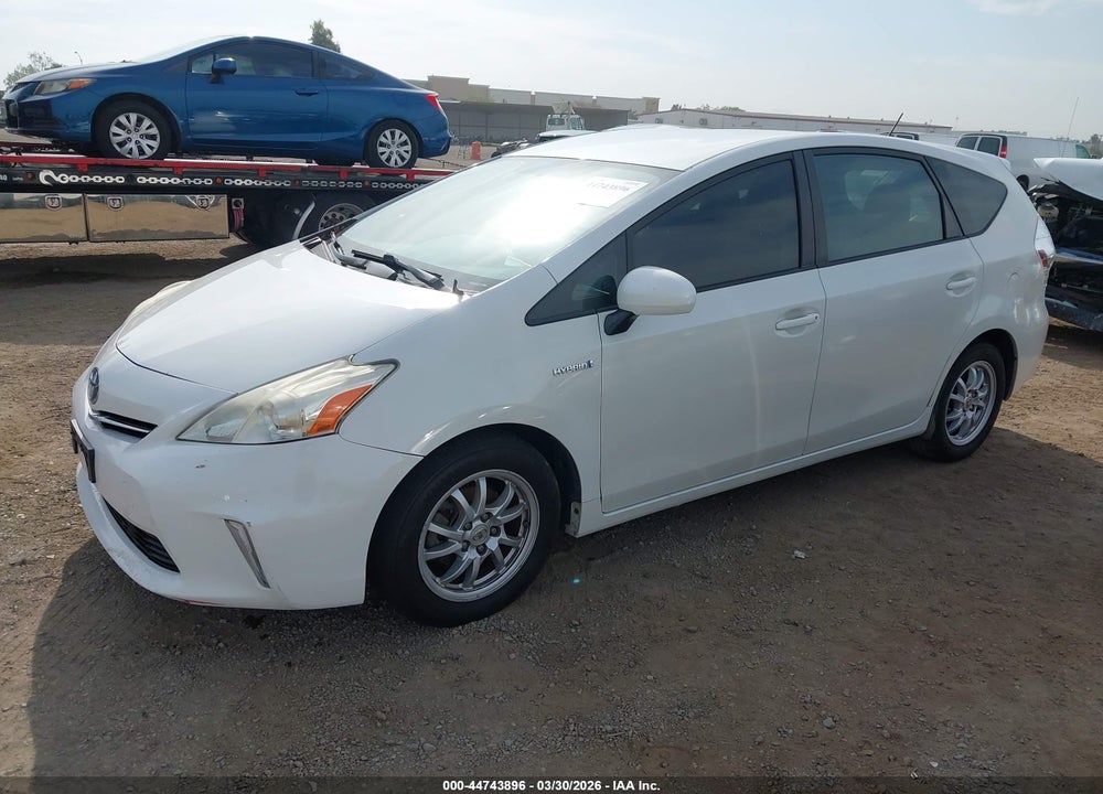 2013 TOYOTA PRIUS V TWO VIN: JTDZN3EU6D3211519