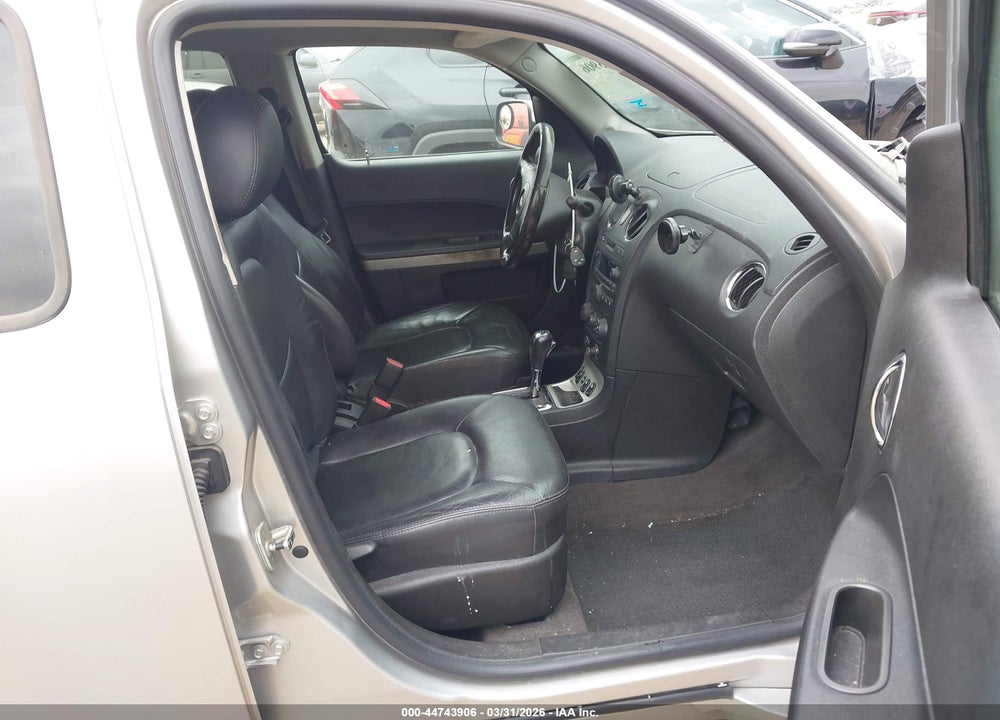 2007 CHEVROLET HHR LT VIN: 3GNDA33P17S553467
