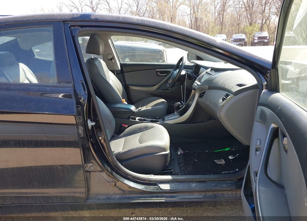 2013 HYUNDAI ELANTRA LIMITED VIN: KMHDH4AE8DU867863