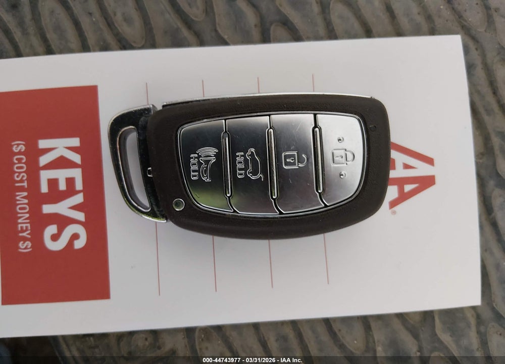2019 HYUNDAI TUCSON VALUE VIN: KM8J3CA48KU984696