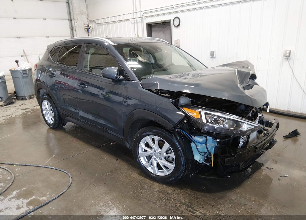 2019 HYUNDAI TUCSON VALUE VIN: KM8J3CA48KU984696