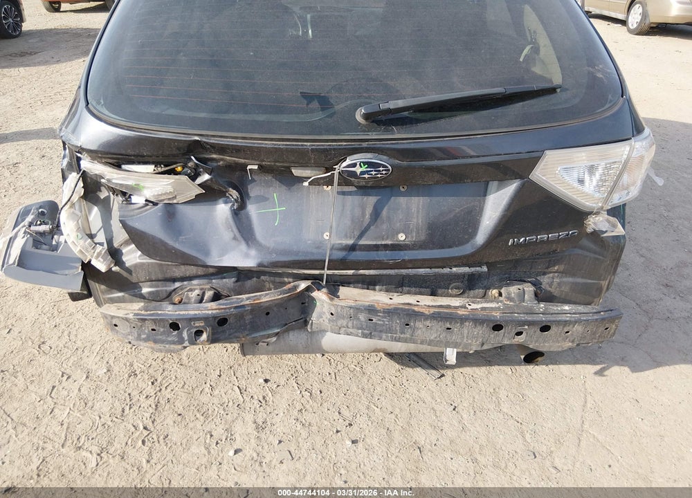 2011 SUBARU IMPREZA 2.5I PREMIUM VIN: JF1GH6B61BH822375