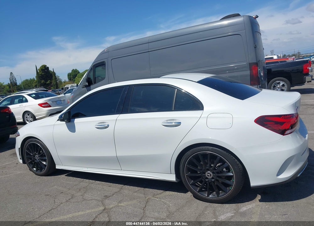 2022 MERCEDES-BENZ A 220 VIN: W1K3G4EB9NJ372132
