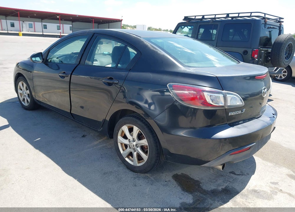 2010 MAZDA 3 I TOURING VIN: JM1BL1SFXA1337617