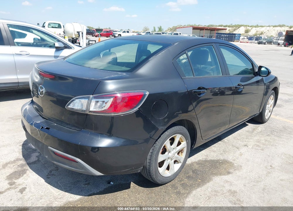 2010 MAZDA 3 I TOURING VIN: JM1BL1SFXA1337617