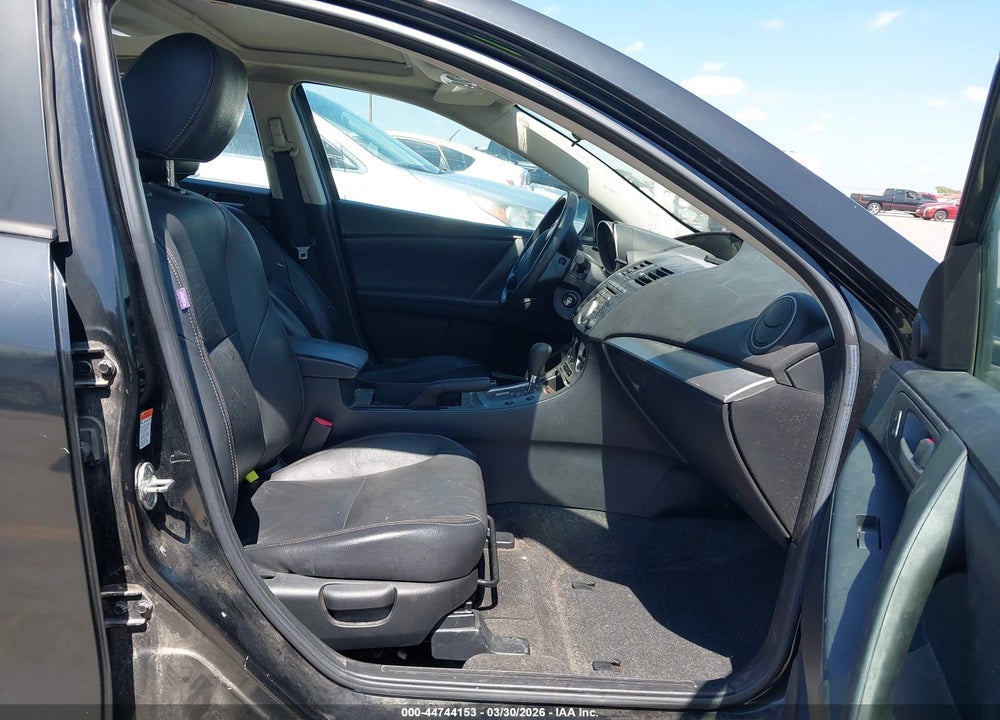 2010 MAZDA 3 I TOURING VIN: JM1BL1SFXA1337617