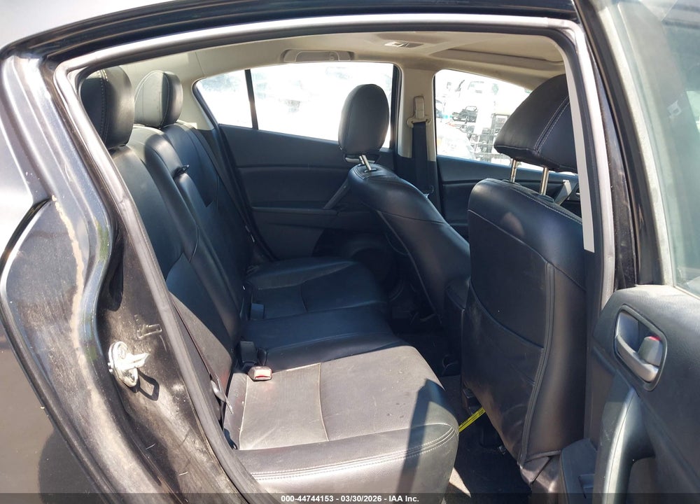 2010 MAZDA 3 I TOURING VIN: JM1BL1SFXA1337617