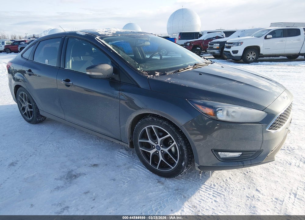 2017 FORD FOCUS SEL VIN: 1FADP3H2XHL320365