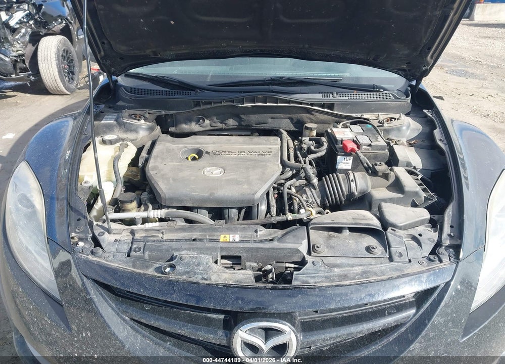 2010 MAZDA 6 I TOURING VIN: 1YVHZ8CH4A5M14132