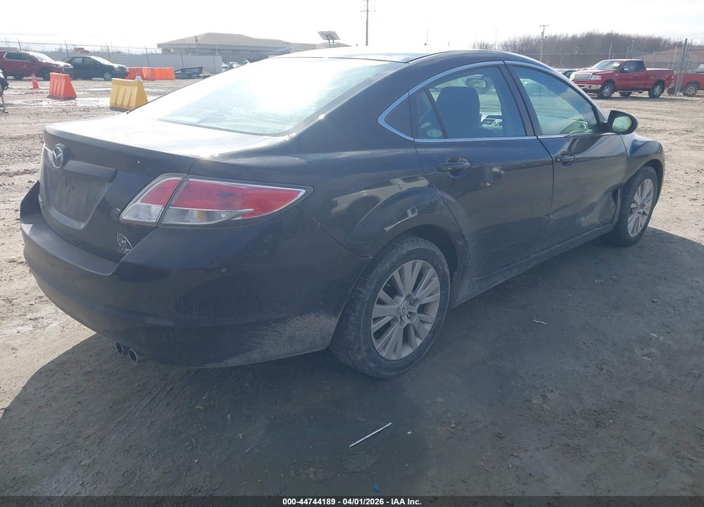 2010 MAZDA 6 I TOURING VIN: 1YVHZ8CH4A5M14132