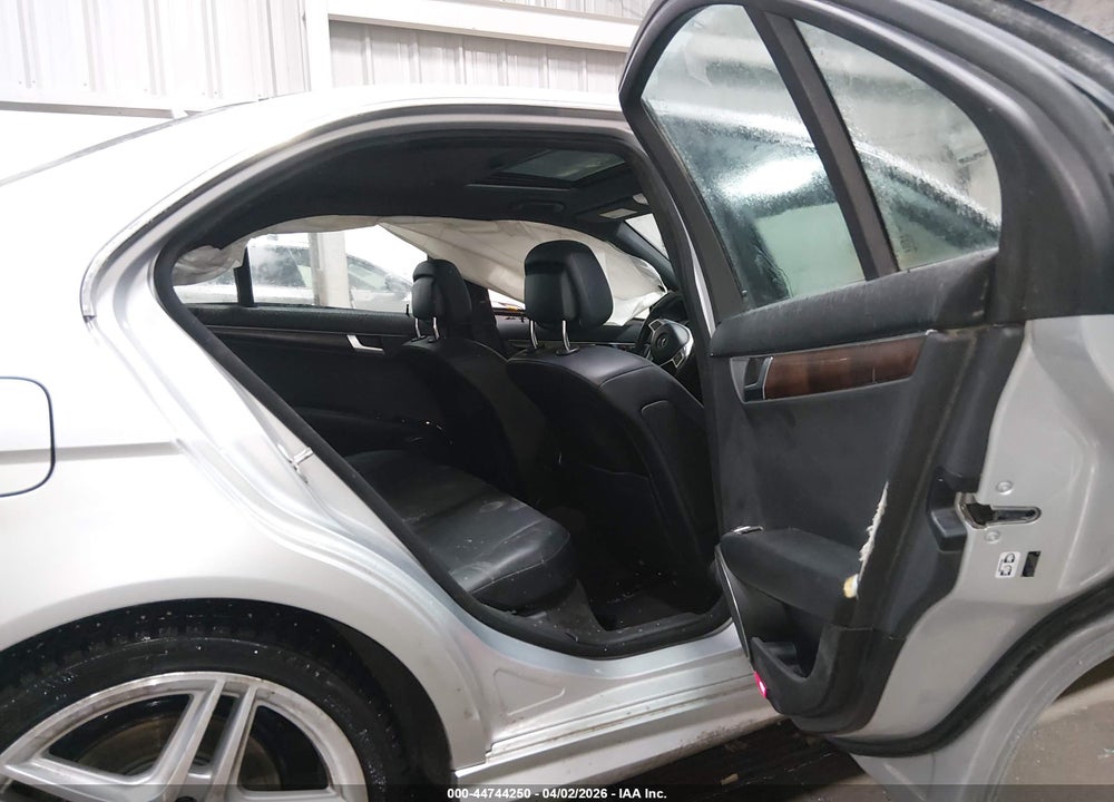 2013 MERCEDES-BENZ C 300 SPORT 4MATIC VIN: WDDGF8AB6DG138169